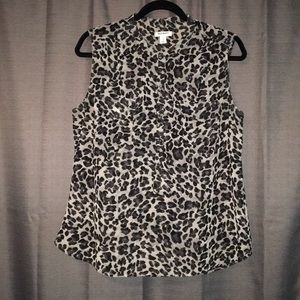 Women’s gray and black leopard print blouse.